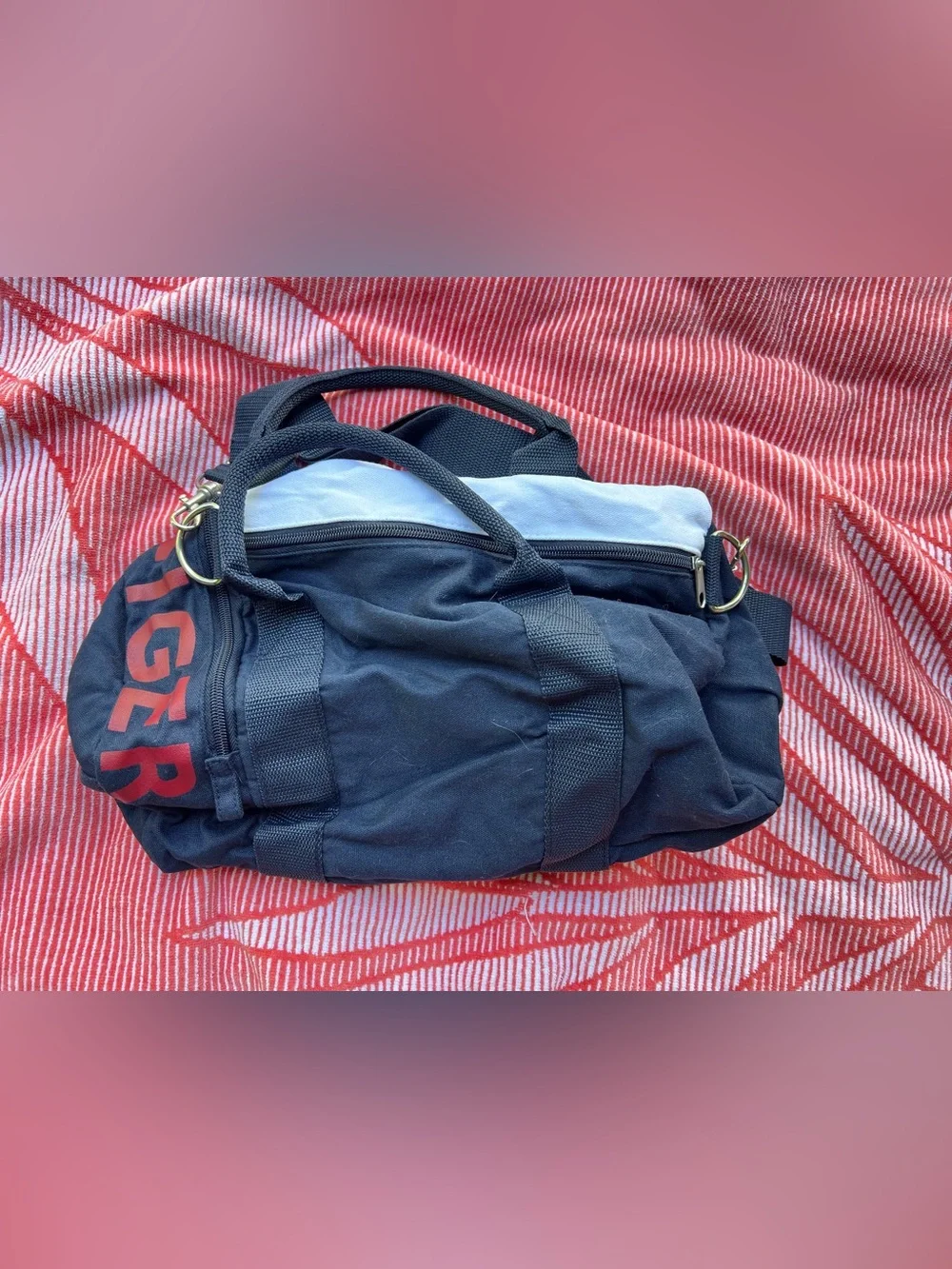 Tommy Hilfiger Small Duffel/Gym Bag